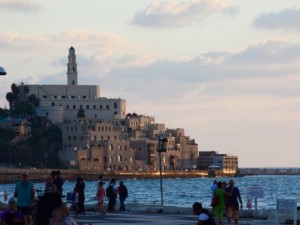 27:10israel-un-fenomeno-oculto-las-negras-nubes-la-guerra