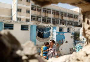 Instalaciones de UNRWA dañada por los combates en Gaza. Foto: REUTERS