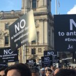 Un nuevo estudio muestra esperanza en la batalla contra el antisemitismo, aunque persisten las preocupaciones