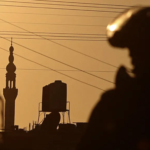 Fuerzas israelíes detienen a diez presuntos terroristas en redadas nocturnas en Cisjordania